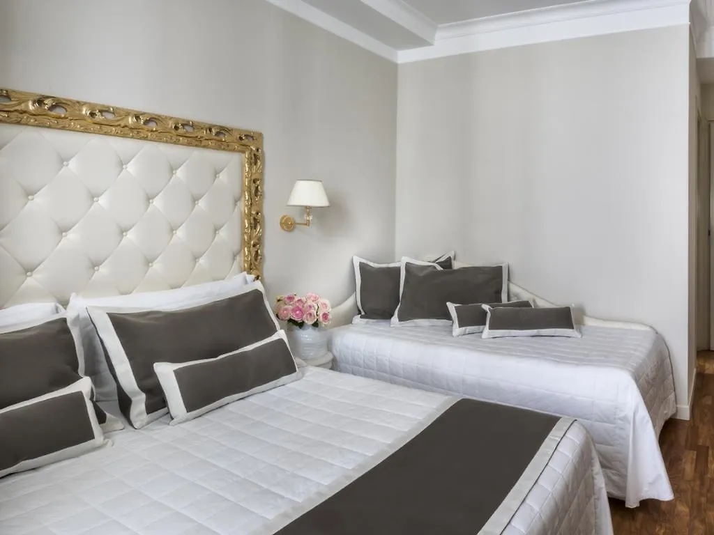 Novecento Suite Hotel Ριτσόνε