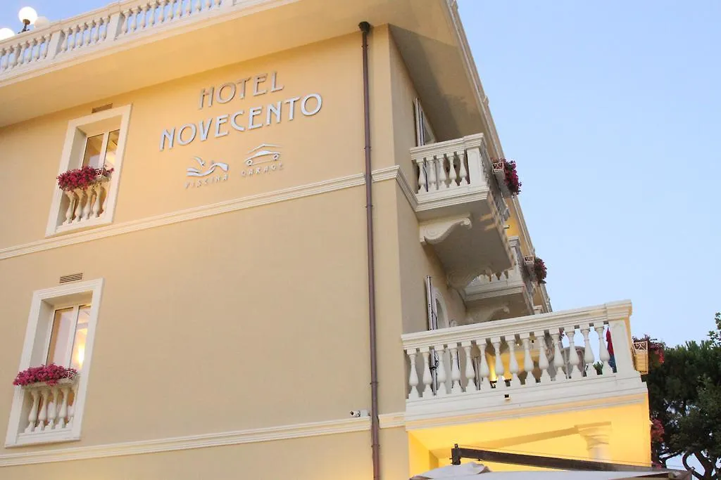 Novecento Suite Hotel Riccione 3*,  Italia