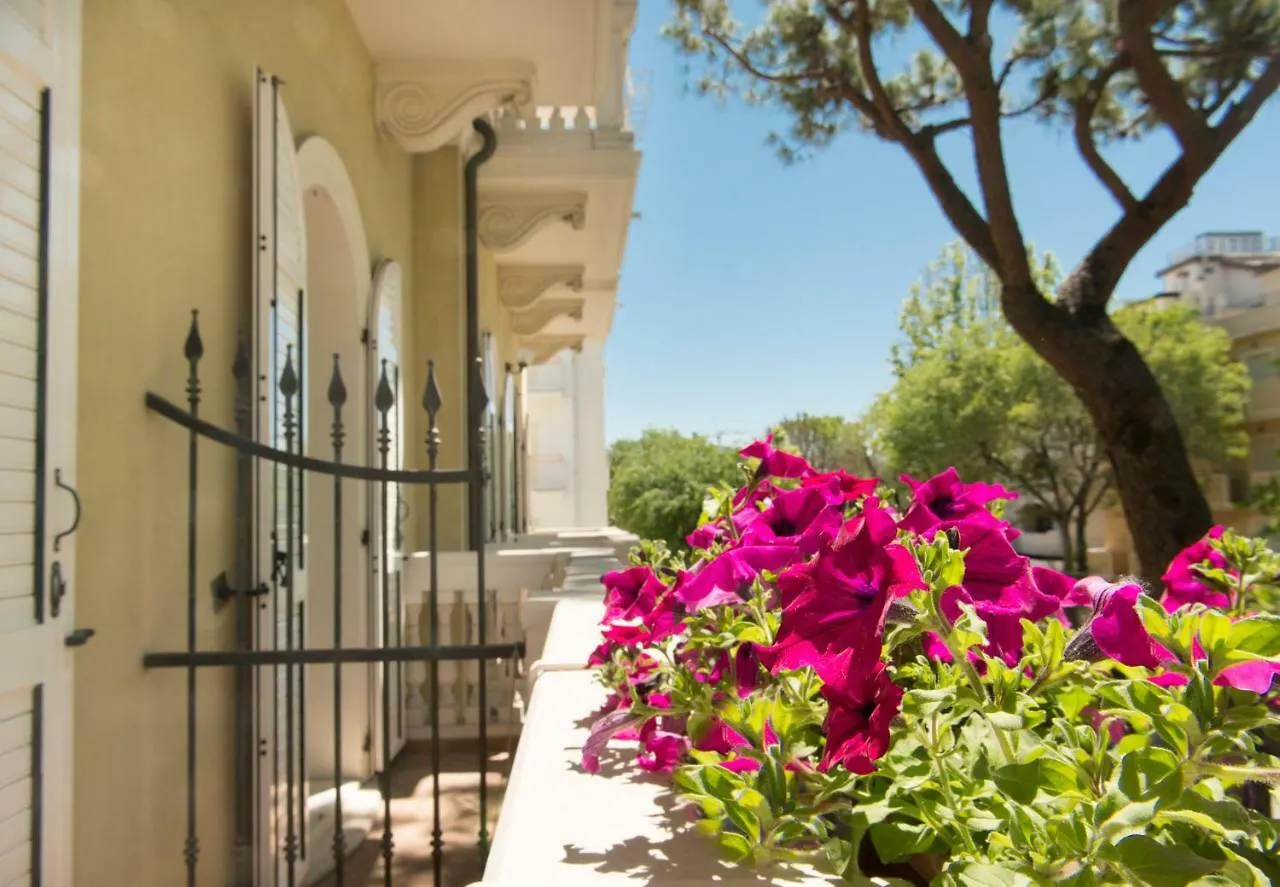 Novecento Suite Hotel Riccione